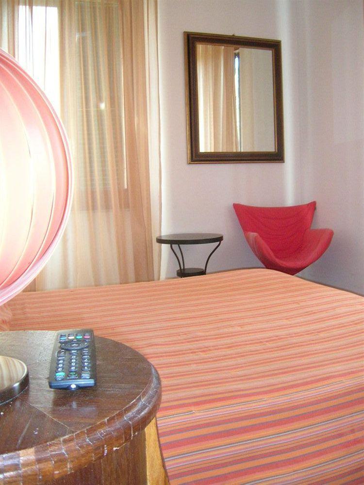 Emi'S Guest House Рим Экстерьер фото