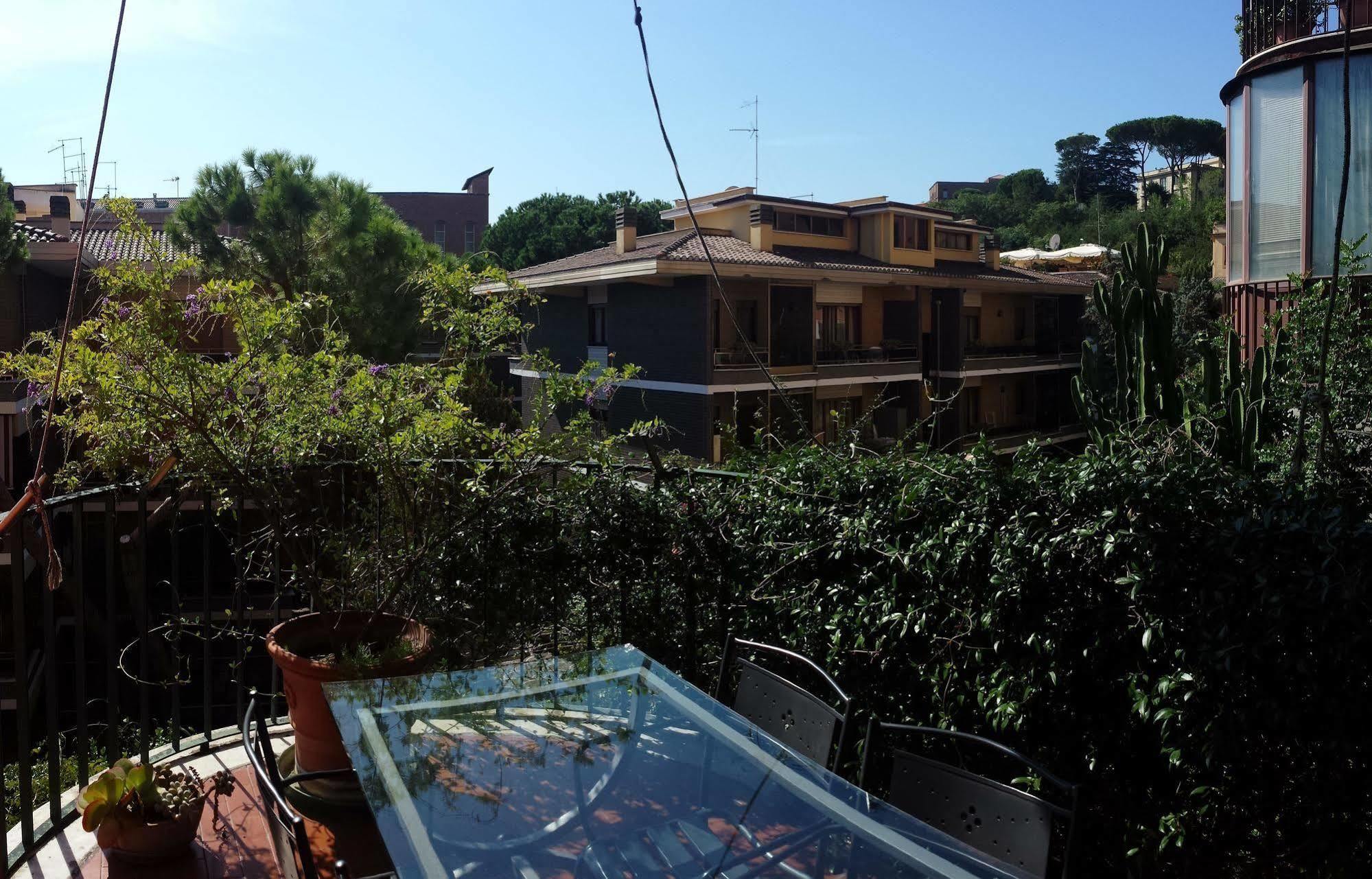 Emi'S Guest House Рим Экстерьер фото